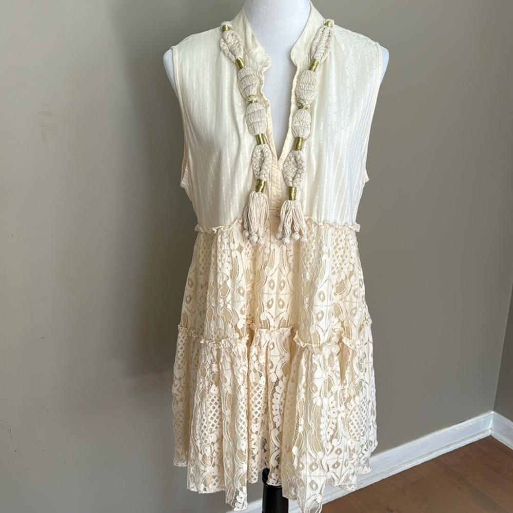 Lola Casademunt Bohemian Sleeveless V-Neck Lace Ivory Cotton Mini Dress‎ Size L